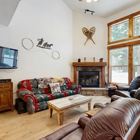 Aspen Village 84